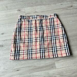 Tan Classic Plaid Mini Skirt Sz Medium